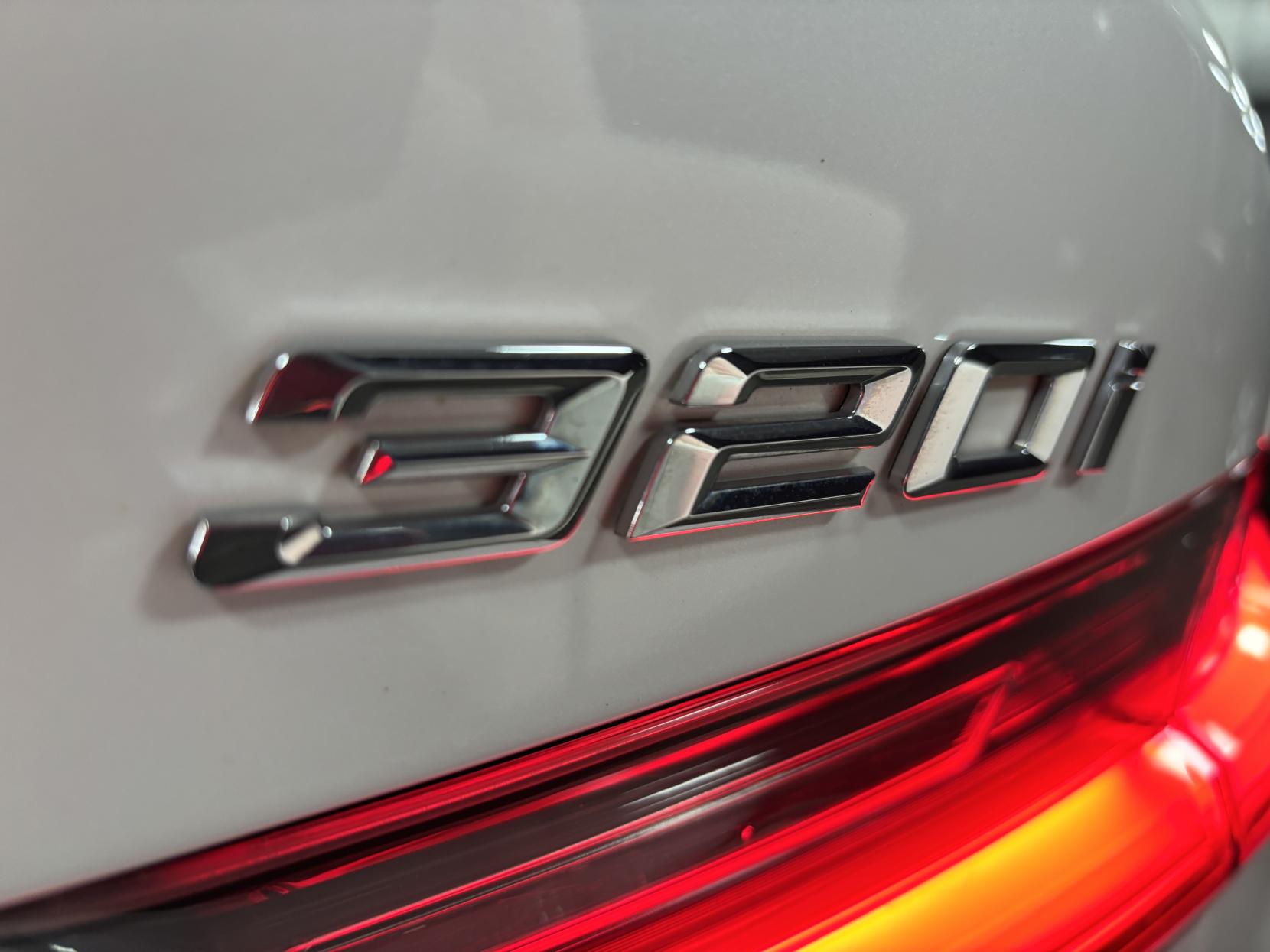 BMW 3 Series 2.0 320i M Sport Saloon 4dr Petrol Auto Euro 6 (s/s) (184 ps)