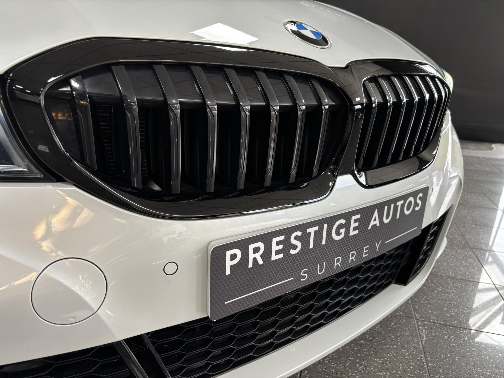 BMW 3 Series 2.0 320i M Sport Saloon 4dr Petrol Auto Euro 6 (s/s) (184 ps)