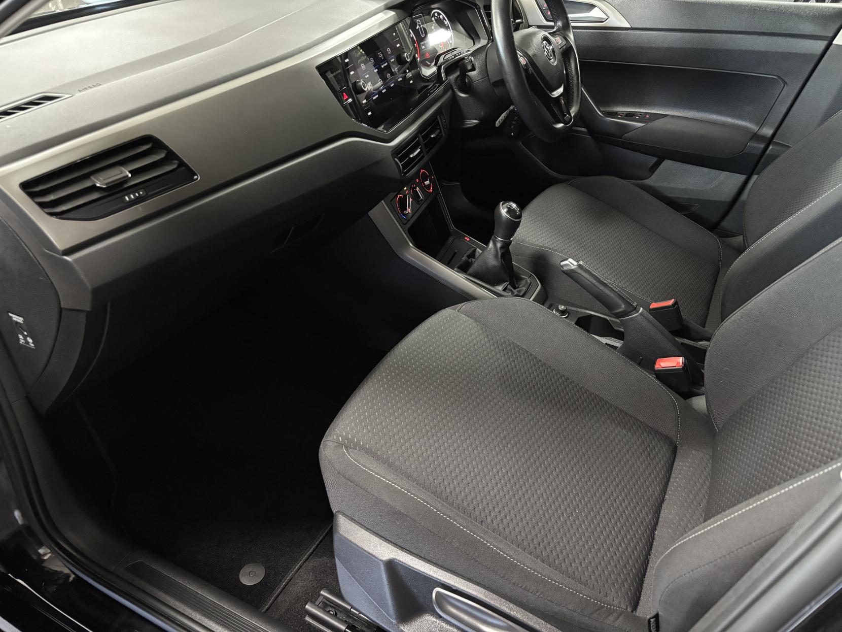 Volkswagen Polo 1.0 EVO SE Hatchback 5dr Petrol Manual Euro 6 (s/s) (80 ps)