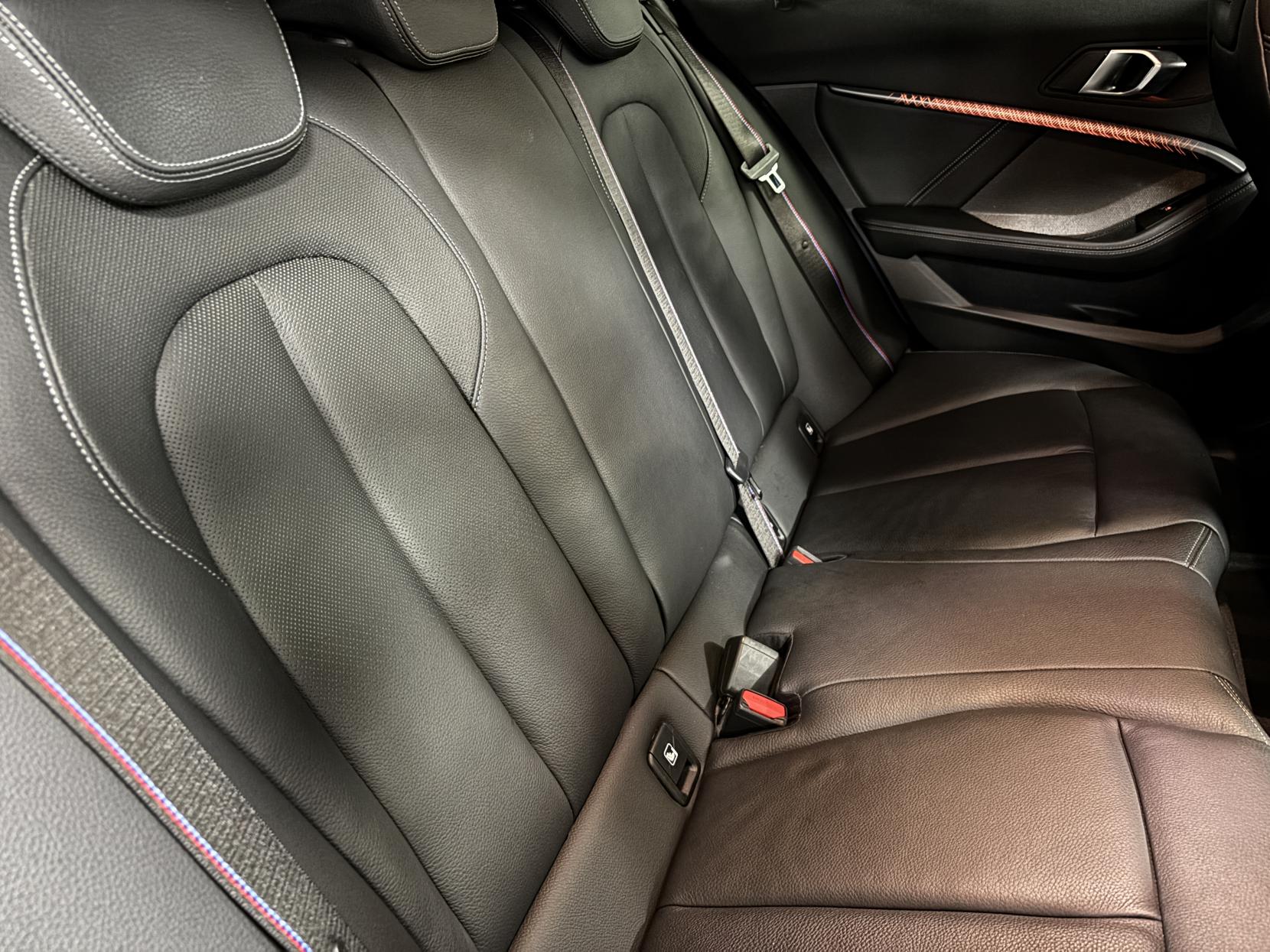 BMW 1 Series 2.0 M135i Hatchback 5dr Petrol Auto xDrive Euro 6 (s/s) (306 ps)