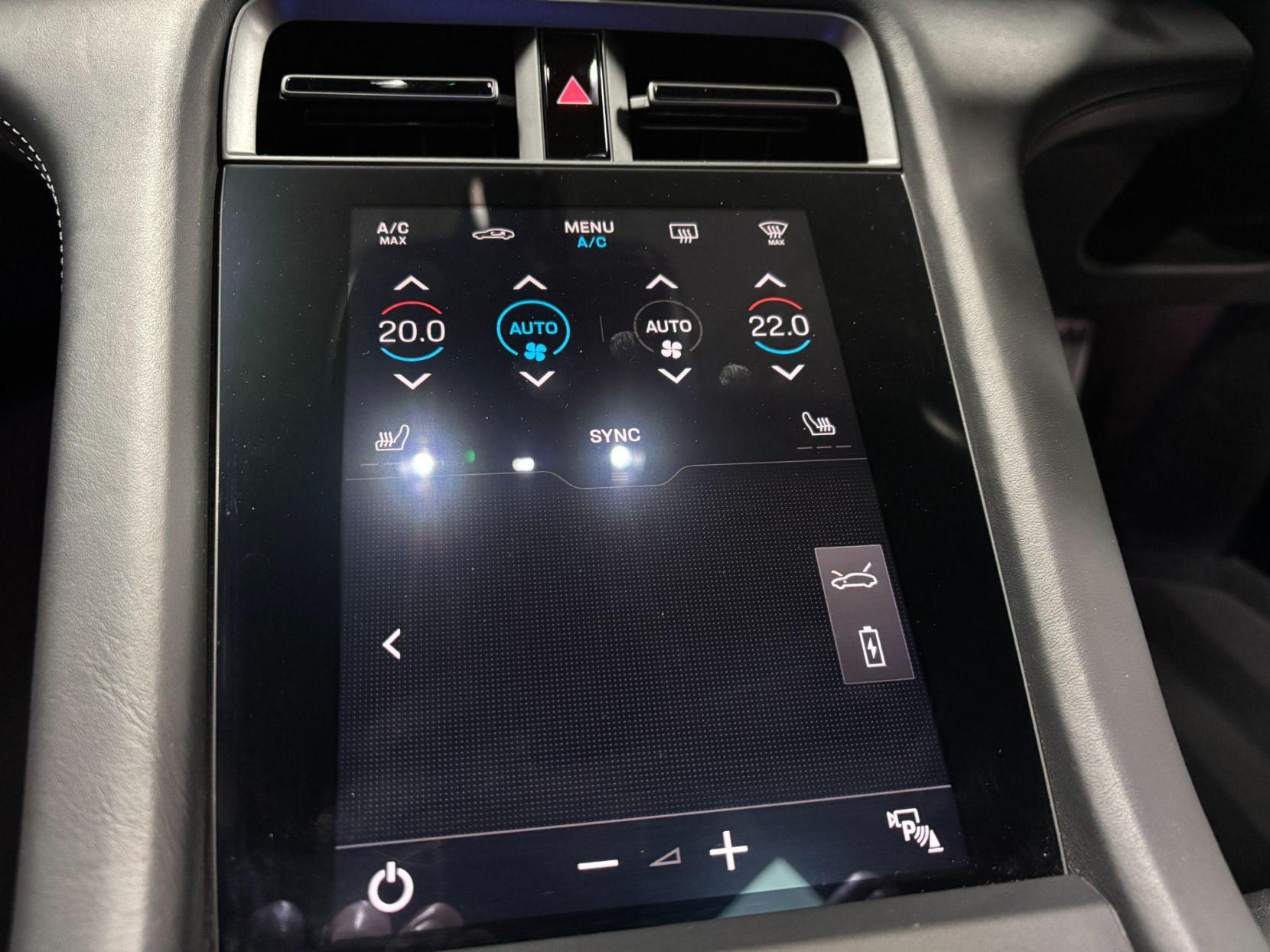 Porsche Taycan Performance Plus 93.4kWh Turbo S Auto 4WD 4dr (11kW Charger)