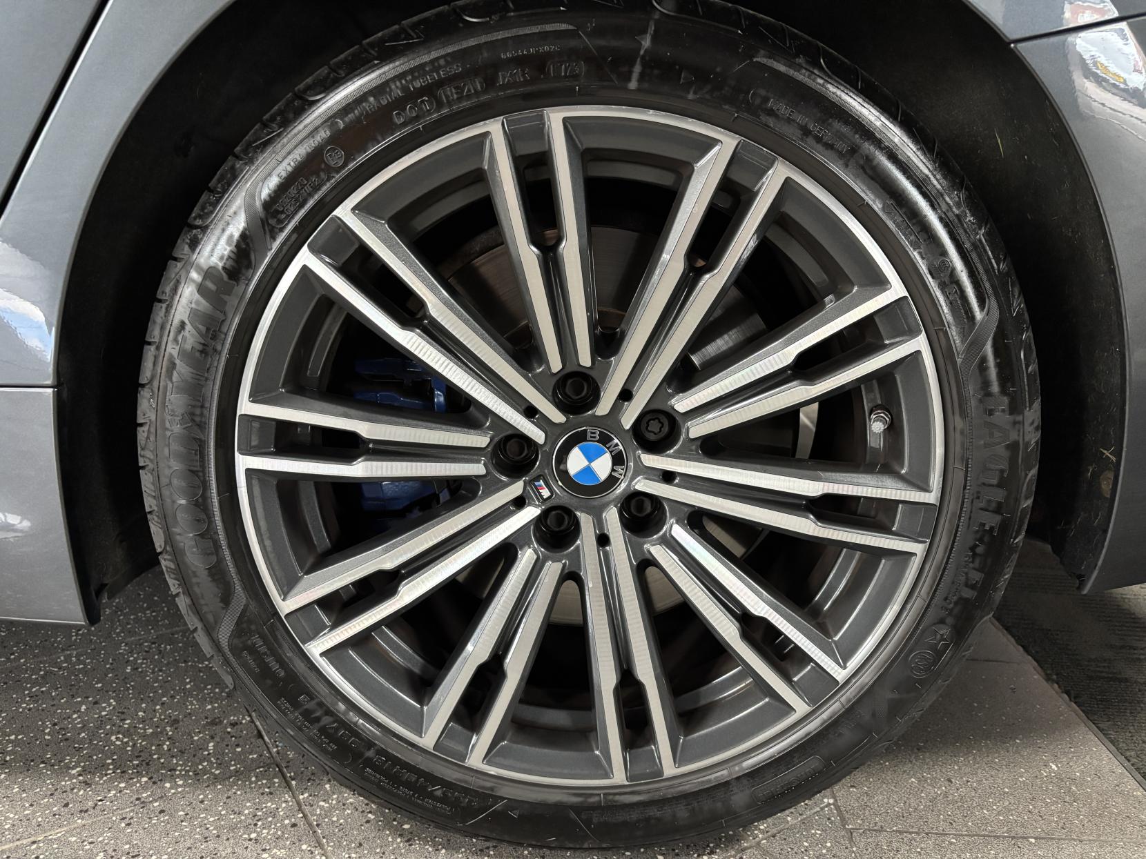 BMW 3 Series 2.0 330i M Sport Saloon 4dr Petrol Auto Euro 6 (s/s) (258 ps)