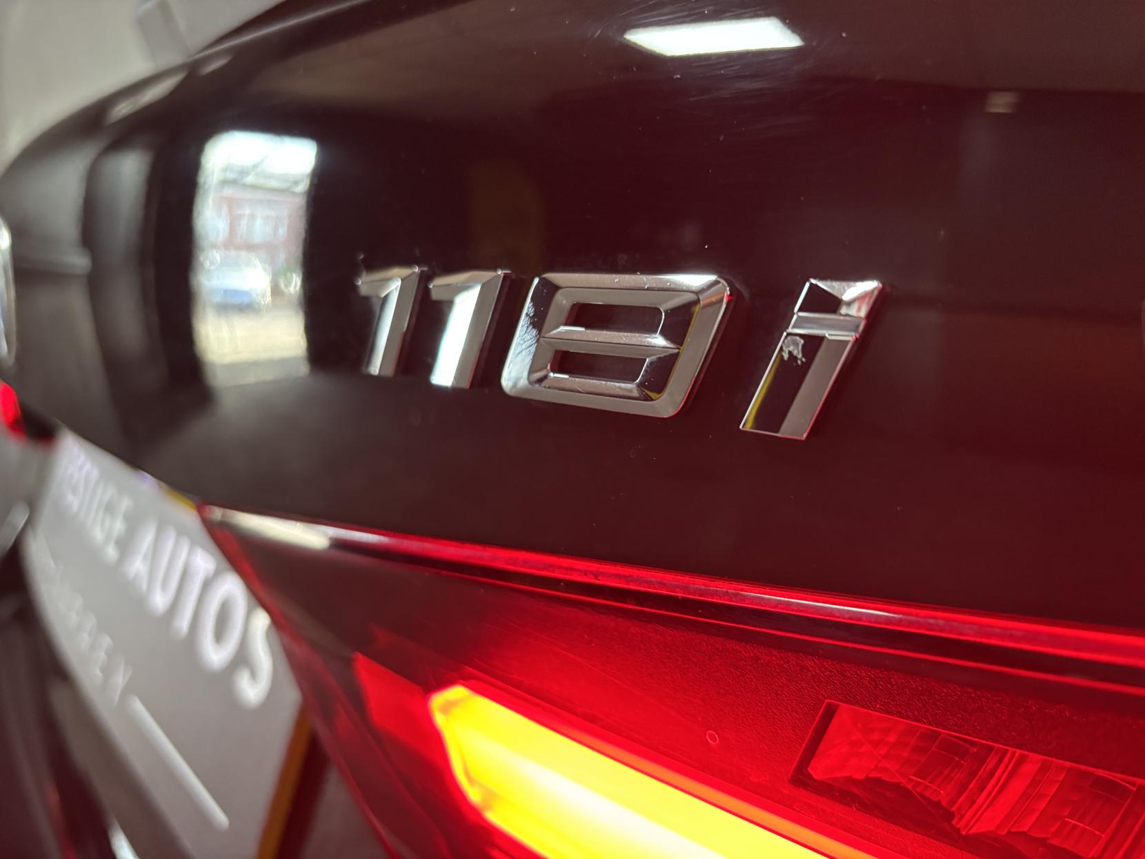 BMW 1 Series 1.5 118i Sport (LCP) Hatchback 5dr Petrol Manual Euro 6 (s/s) (136 ps)