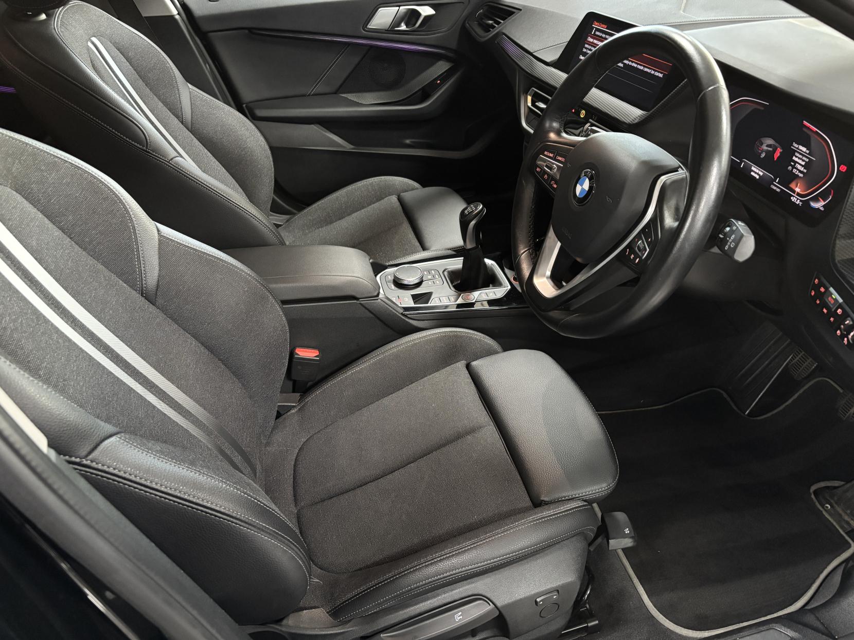 BMW 1 Series 1.5 118i Sport (LCP) Hatchback 5dr Petrol Manual Euro 6 (s/s) (136 ps)