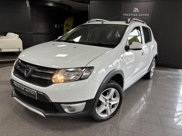 Dacia Sandero Stepway 0.9 TCe Laureate Hatchback 5dr Petrol Manual Euro 5 (90 ps)