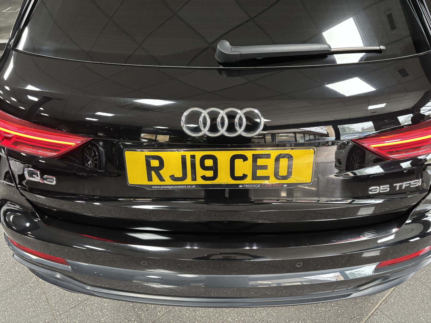 Audi Q3 1.5 TFSI CoD 35 Vorsprung SUV 5dr Petrol S Tronic Euro 6 (s/s) (150 ps)