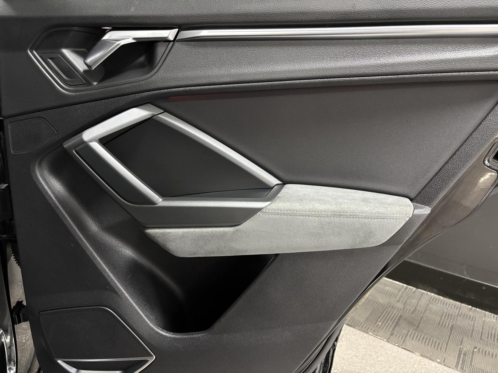 Audi Q3 1.5 TFSI CoD 35 Vorsprung SUV 5dr Petrol S Tronic Euro 6 (s/s) (150 ps)