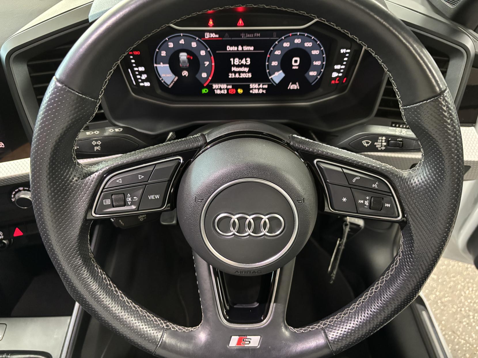Audi A1 1.0 TFSI 25 S line Sportback 5dr Petrol Manual Euro 6 (s/s) (95 ps)