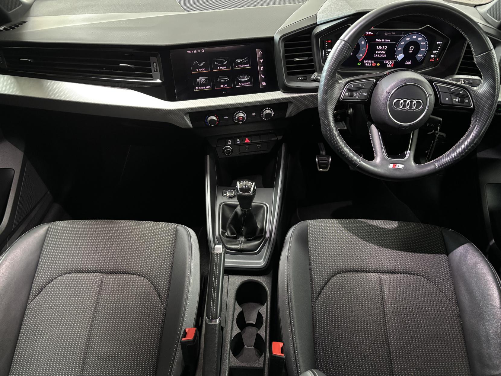 Audi A1 1.0 TFSI 25 S line Sportback 5dr Petrol Manual Euro 6 (s/s) (95 ps)