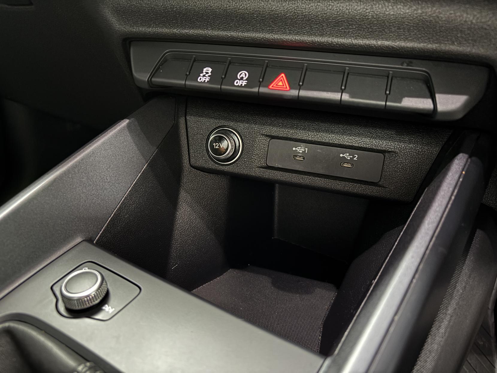 Audi A1 1.0 TFSI 25 S line Sportback 5dr Petrol Manual Euro 6 (s/s) (95 ps)
