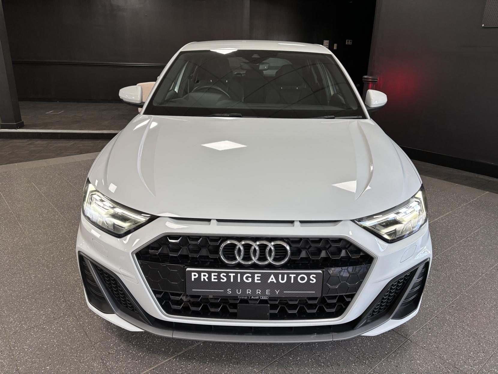 Audi A1 1.0 TFSI 25 S line Sportback 5dr Petrol Manual Euro 6 (s/s) (95 ps)