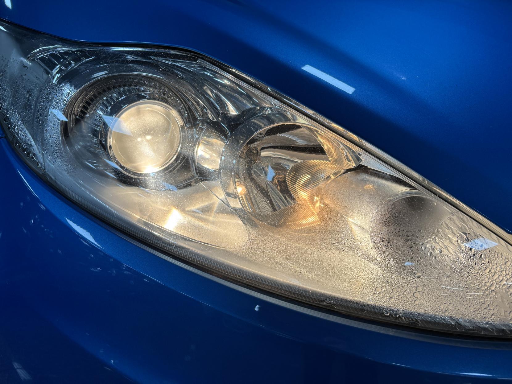 Ford Fiesta 1.4 Zetec Hatchback 5dr Petrol Manual (133 g/km, 94 bhp)