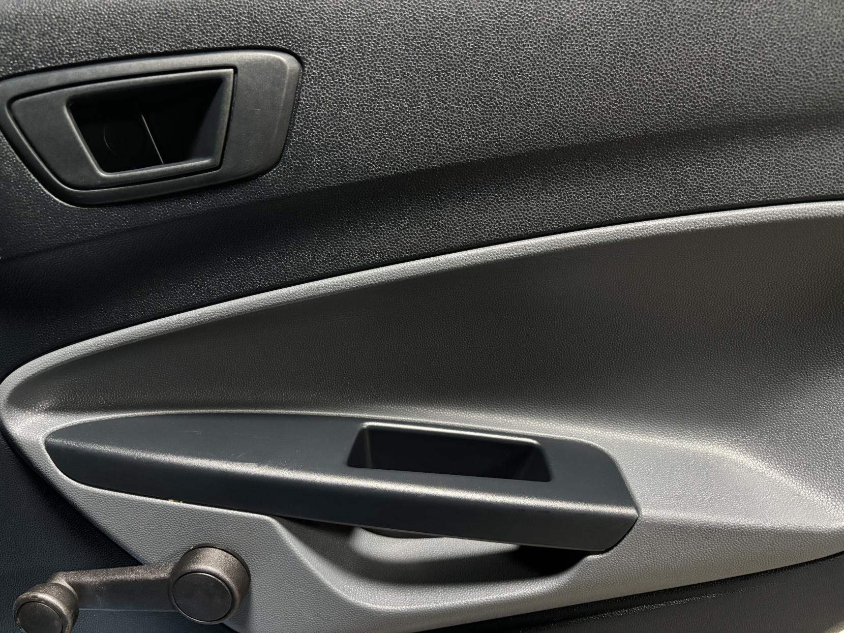 Ford Fiesta 1.4 Zetec Hatchback 5dr Petrol Manual (133 g/km, 94 bhp)