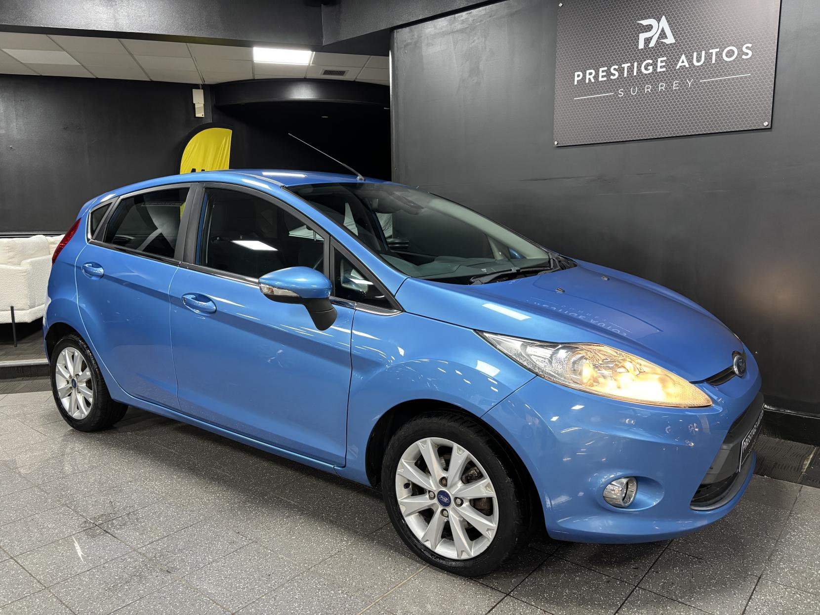 Ford Fiesta 1.4 Zetec Hatchback 5dr Petrol Manual (133 g/km, 94 bhp)