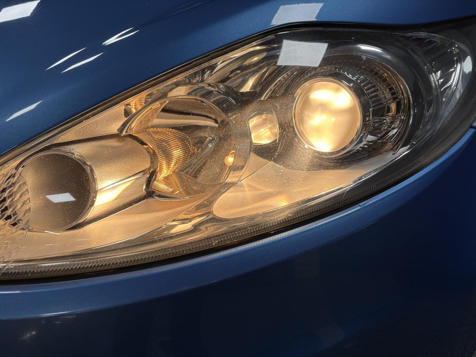 Ford Fiesta 1.4 Zetec Hatchback 5dr Petrol Manual (133 g/km, 94 bhp)