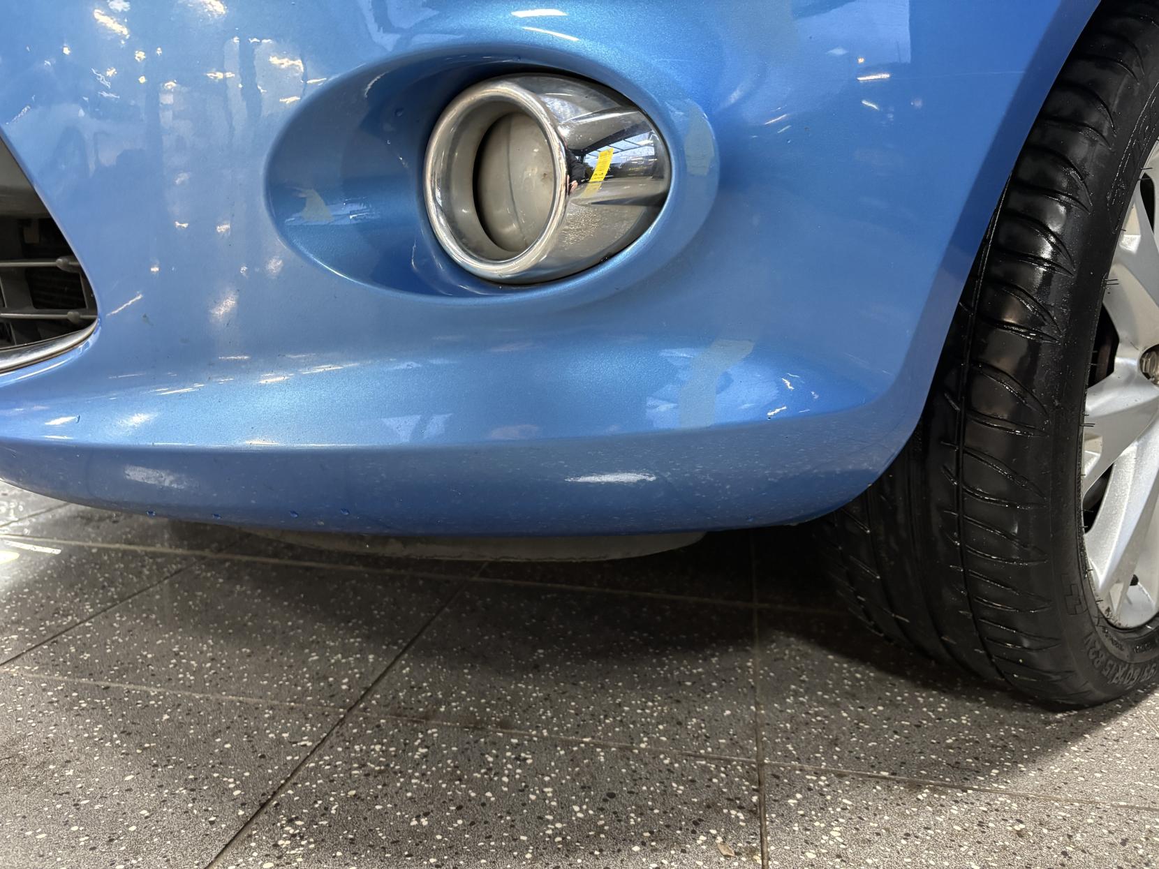 Ford Fiesta 1.4 Zetec Hatchback 5dr Petrol Manual (133 g/km, 94 bhp)