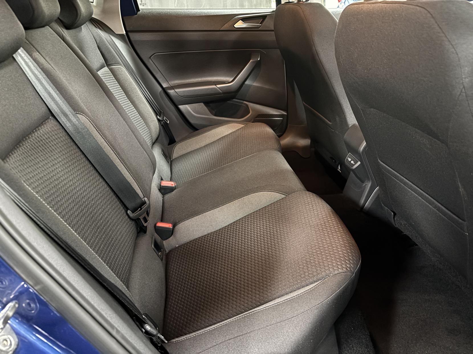Volkswagen Polo 1.0 TSI Life Hatchback 5dr Petrol Manual Euro 6 (s/s) (95 ps)