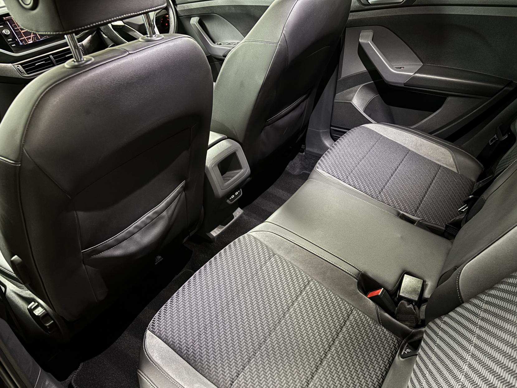 Volkswagen T-Cross 1.0 TSI R-Line SUV 5dr Petrol DSG Euro 6 (s/s) (110 ps)