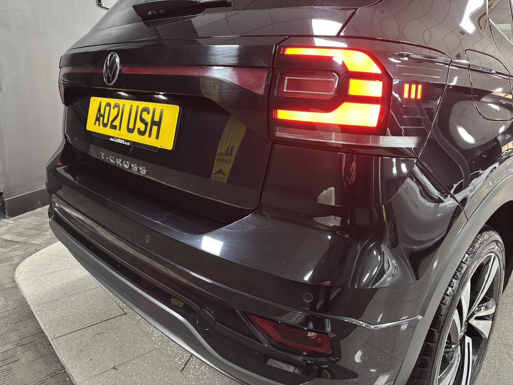 Volkswagen T-Cross 1.0 TSI R-Line SUV 5dr Petrol DSG Euro 6 (s/s) (110 ps)