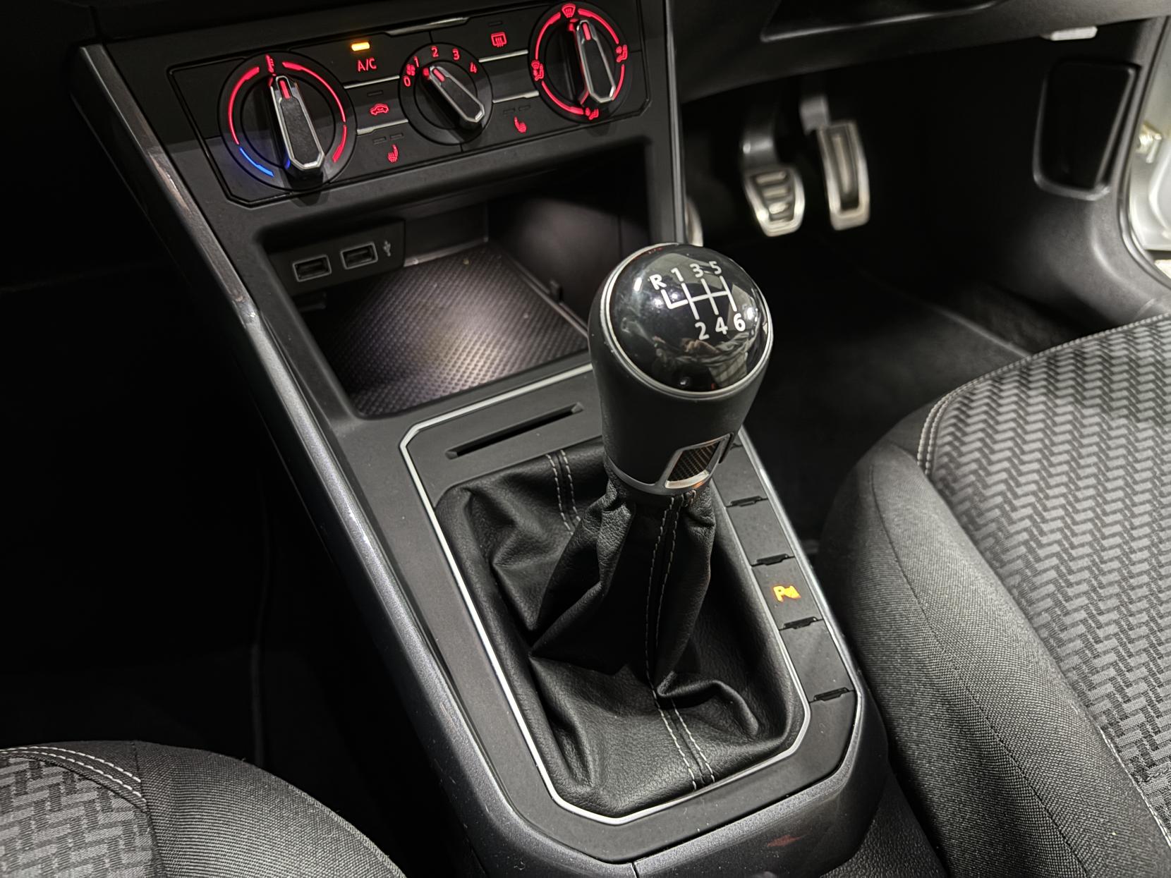 Volkswagen Polo 1.0 TSI R-Line Hatchback 5dr Petrol Manual Euro 6 (s/s) (115 ps)