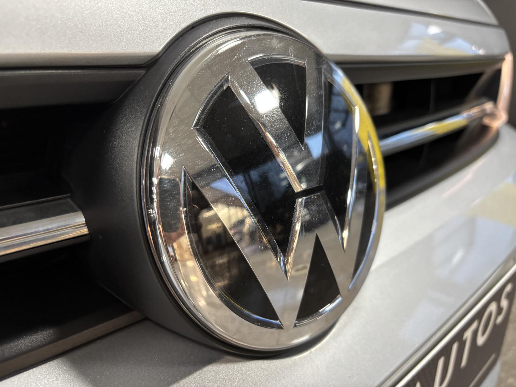 Volkswagen Polo 1.0 TSI R-Line Hatchback 5dr Petrol Manual Euro 6 (s/s) (115 ps)