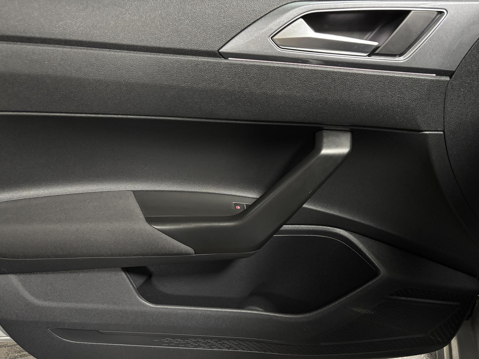 Volkswagen Polo 1.0 TSI R-Line Hatchback 5dr Petrol Manual Euro 6 (s/s) (115 ps)