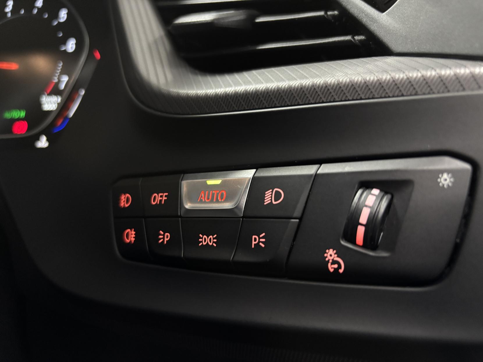 BMW 1 Series 1.5 118i M Sport Hatchback 5dr Petrol DCT Euro 6 (s/s) (140 ps)