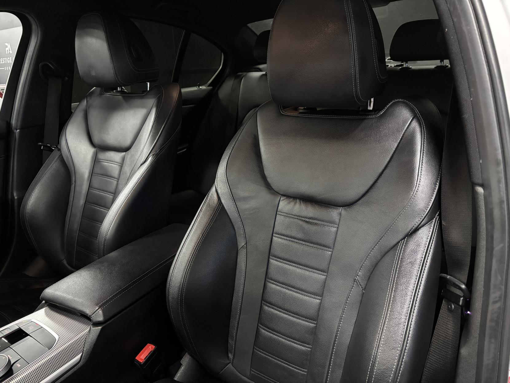 BMW 3 Series 2.0 320i M Sport Saloon 4dr Petrol Auto Euro 6 (s/s) (184 ps)