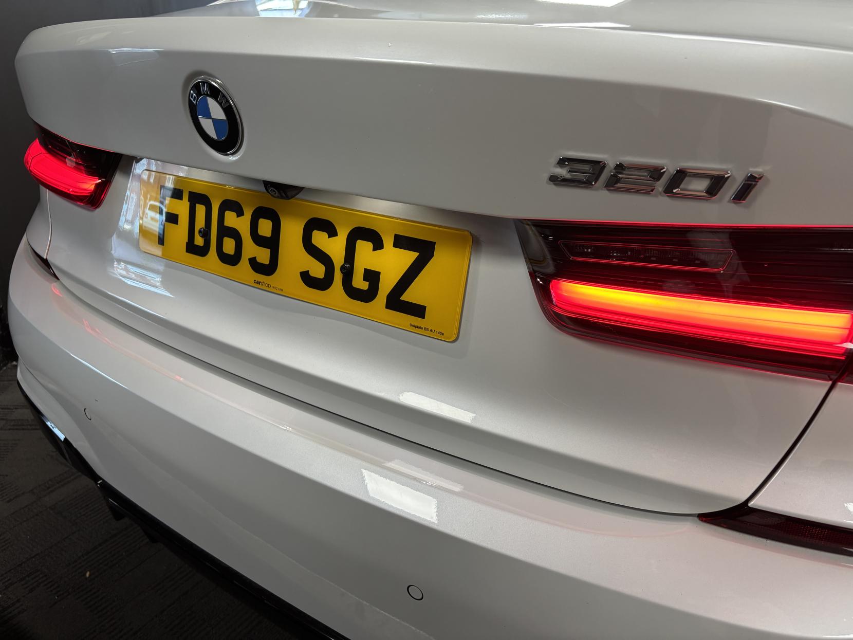 BMW 3 Series 2.0 320i M Sport Saloon 4dr Petrol Auto Euro 6 (s/s) (184 ps)