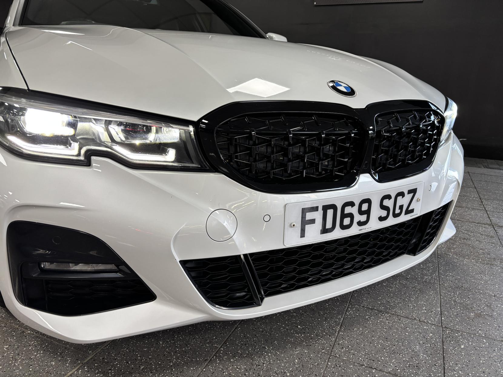 BMW 3 Series 2.0 320i M Sport Saloon 4dr Petrol Auto Euro 6 (s/s) (184 ps)