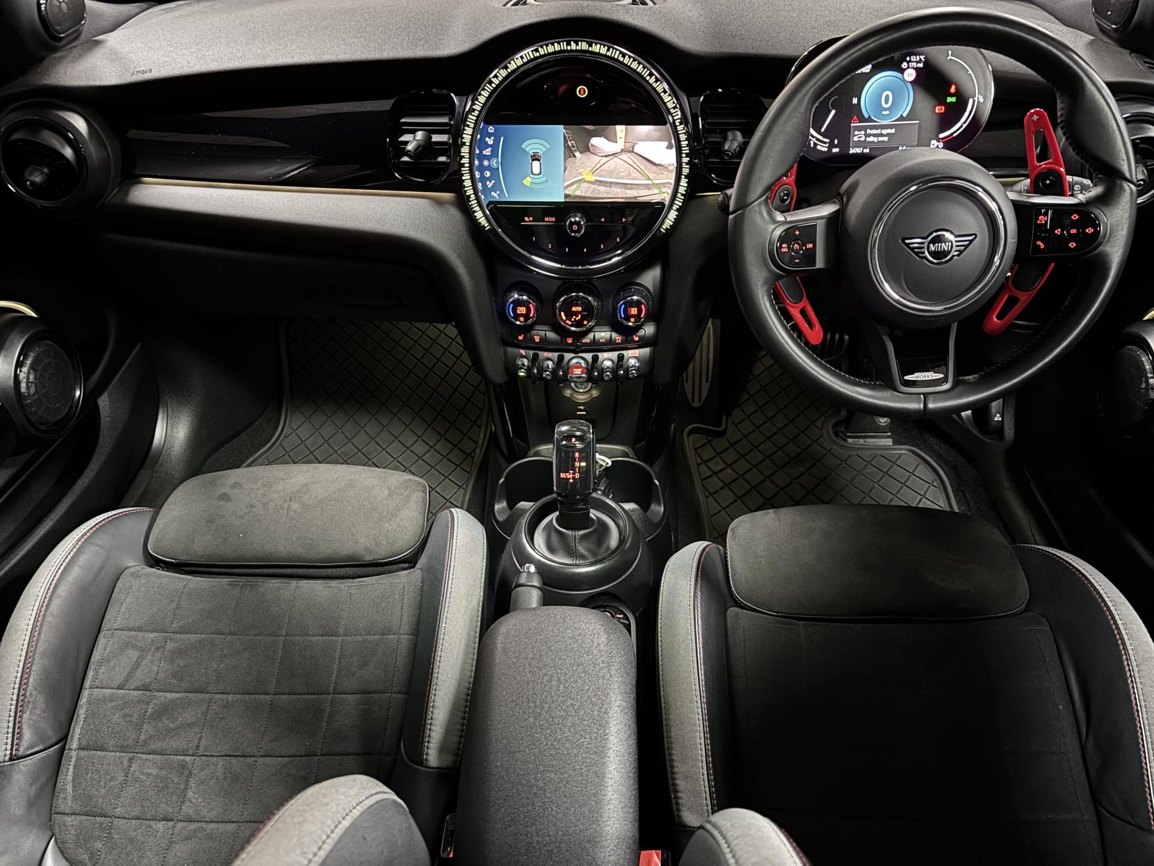 MINI Hatch 2.0 Cooper S Sport Hatchback 3dr Petrol Steptronic Euro 6 (s/s) (178 ps)