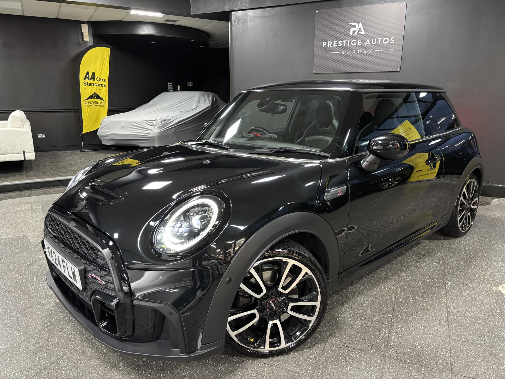MINI Hatch 2.0 Cooper S Sport Hatchback 3dr Petrol Steptronic Euro 6 (s/s) (178 ps)