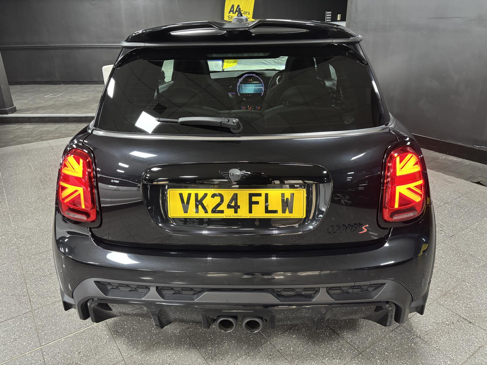 MINI Hatch 2.0 Cooper S Sport Hatchback 3dr Petrol Steptronic Euro 6 (s/s) (178 ps)