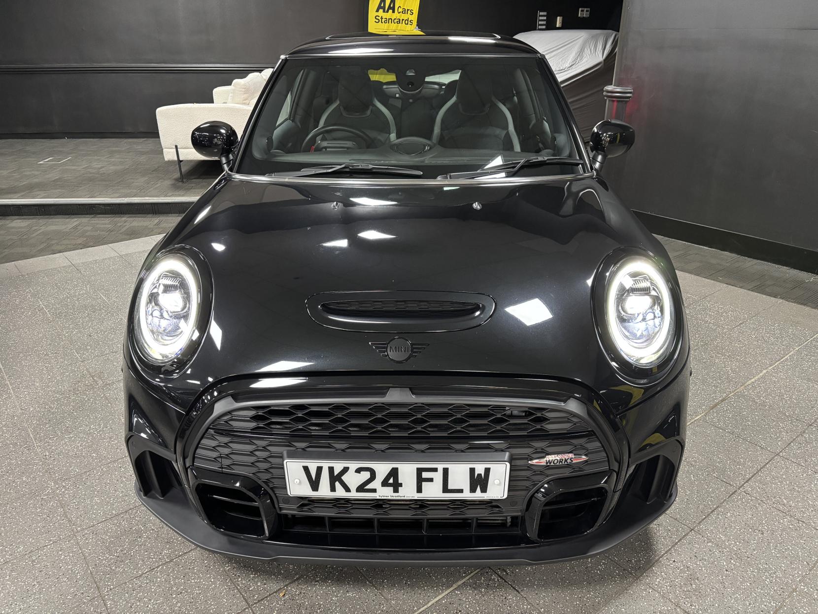 MINI Hatch 2.0 Cooper S Sport Hatchback 3dr Petrol Steptronic Euro 6 (s/s) (178 ps)
