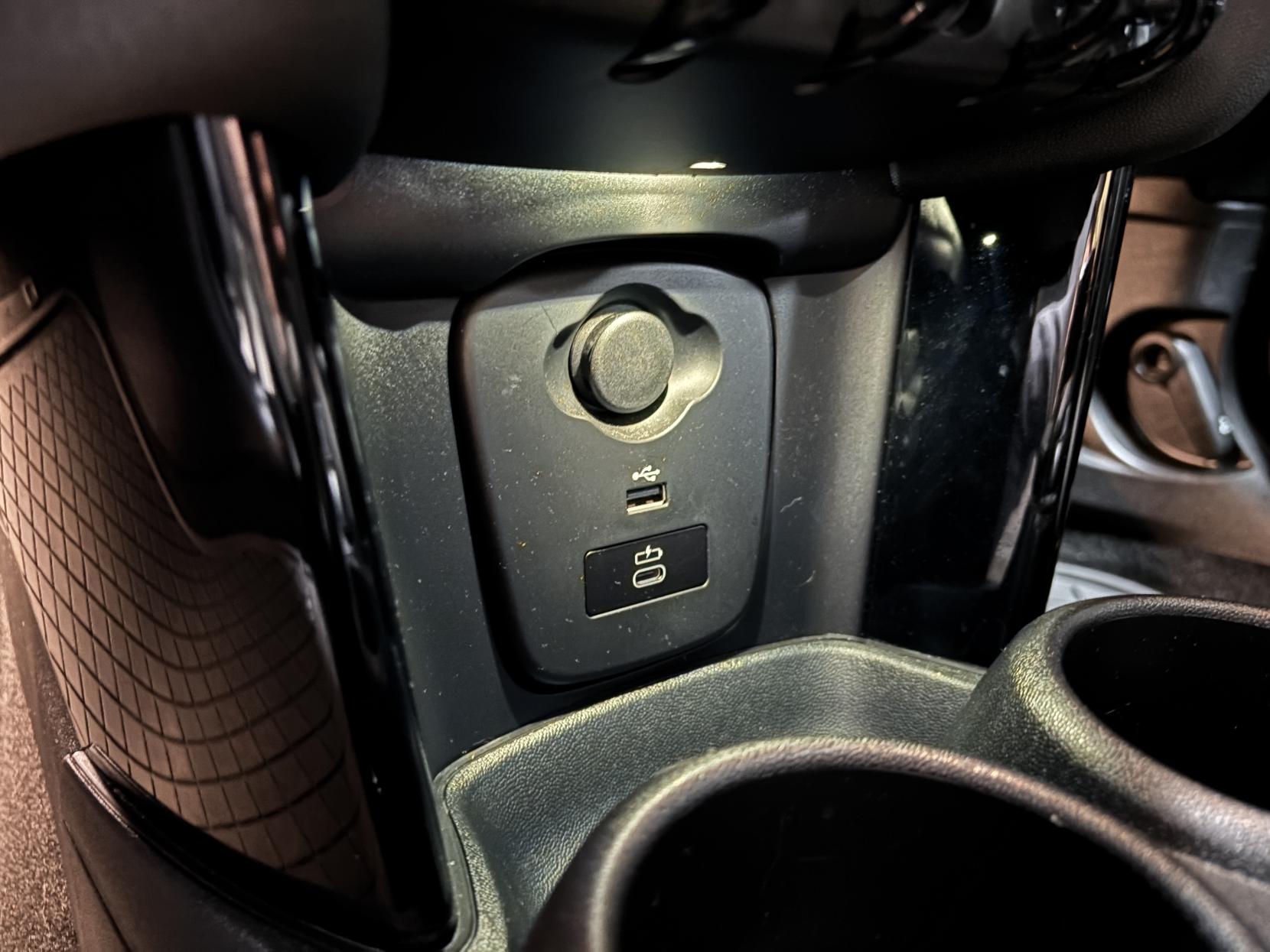 MINI Hatch 2.0 Cooper S Sport Hatchback 3dr Petrol Steptronic Euro 6 (s/s) (178 ps)