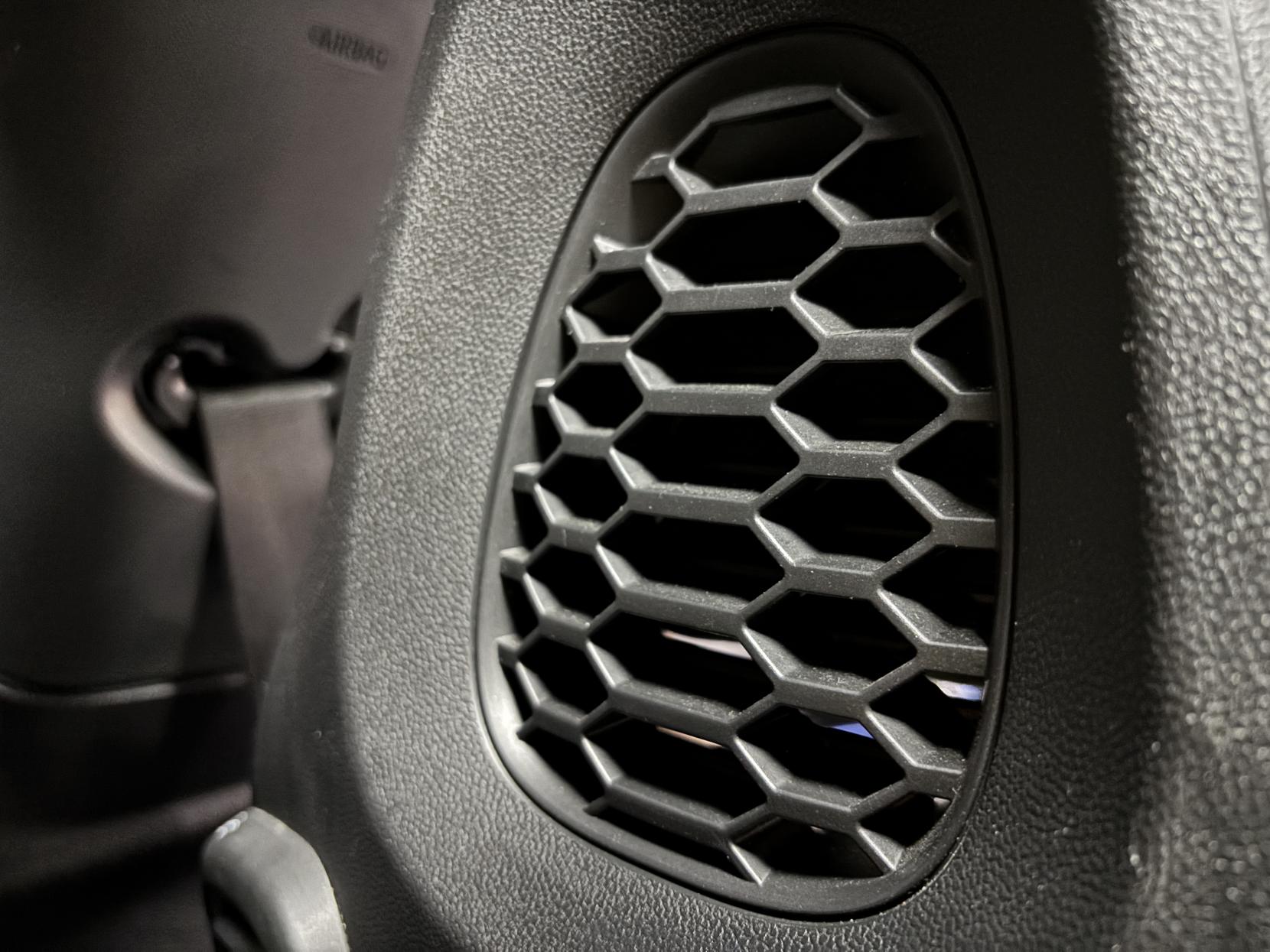 MINI Hatch 2.0 Cooper S Sport Hatchback 3dr Petrol Steptronic Euro 6 (s/s) (178 ps)