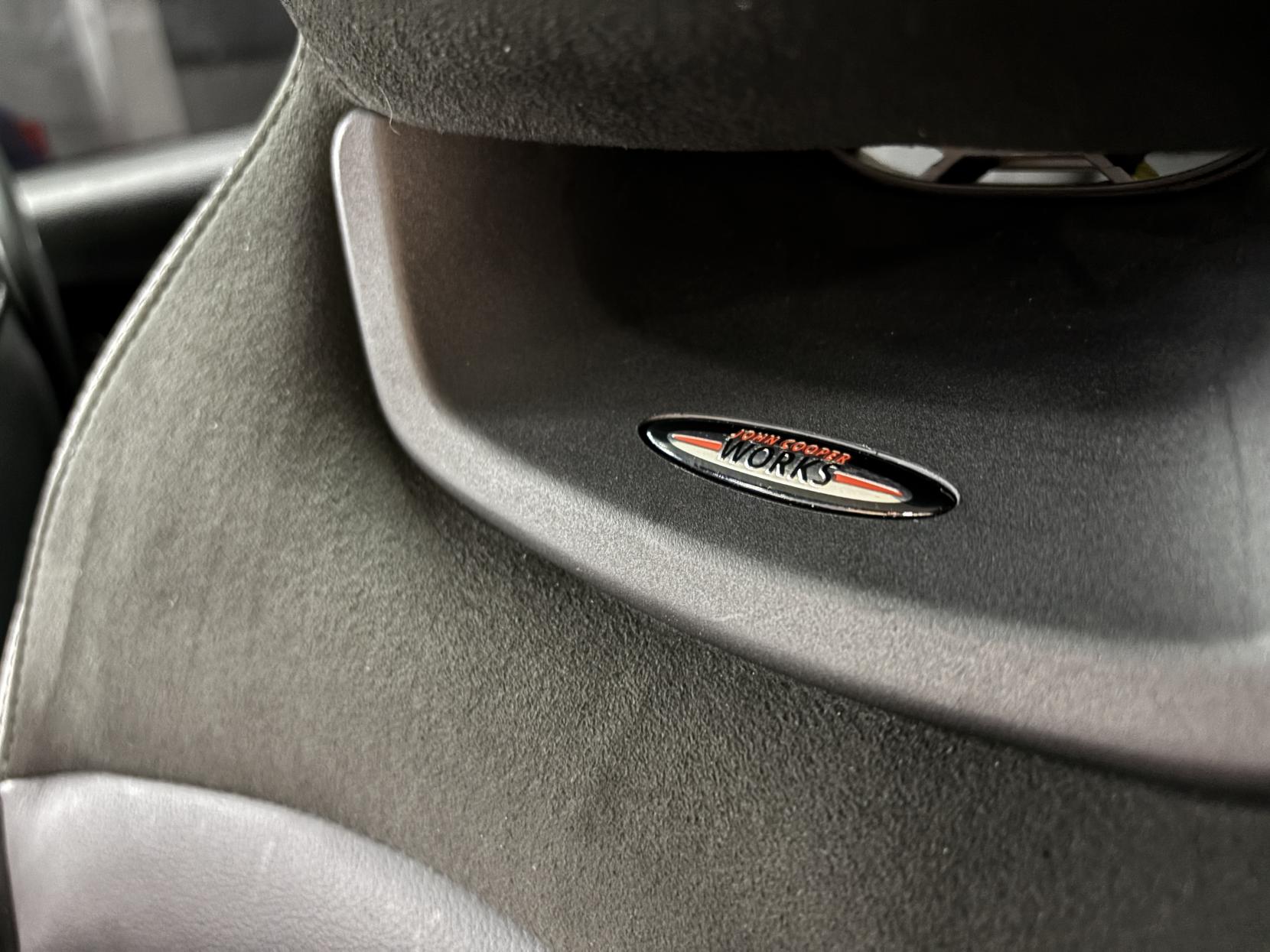 MINI Hatch 2.0 Cooper S Sport Hatchback 3dr Petrol Steptronic Euro 6 (s/s) (178 ps)