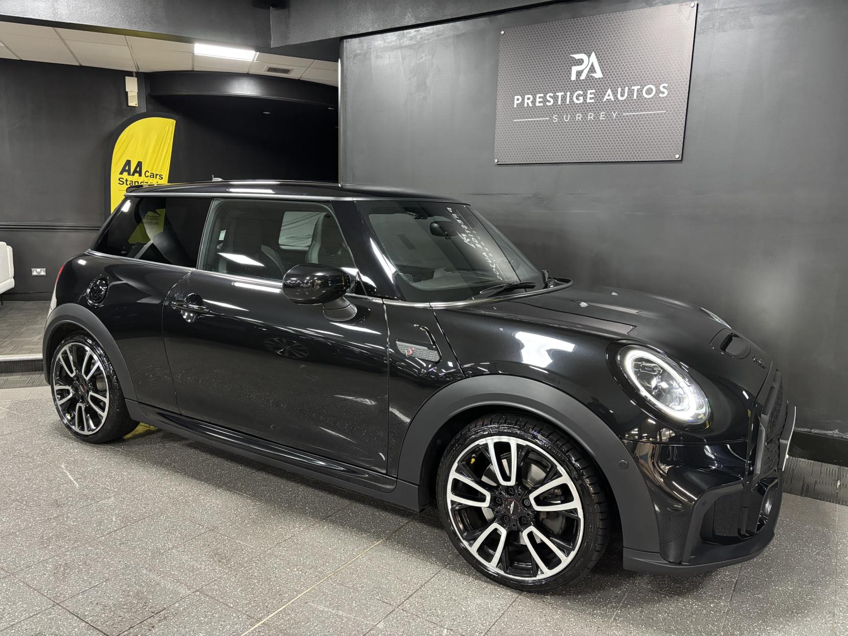 MINI Hatch 2.0 Cooper S Sport Hatchback 3dr Petrol Steptronic Euro 6 (s/s) (178 ps)