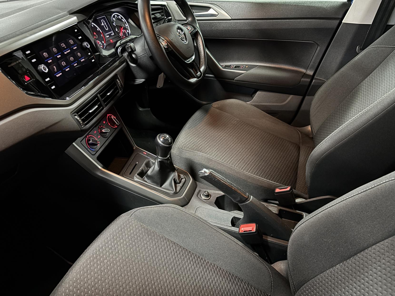 Volkswagen Polo 1.0 EVO SE Hatchback 5dr Petrol Manual Euro 6 (s/s) (65 ps)