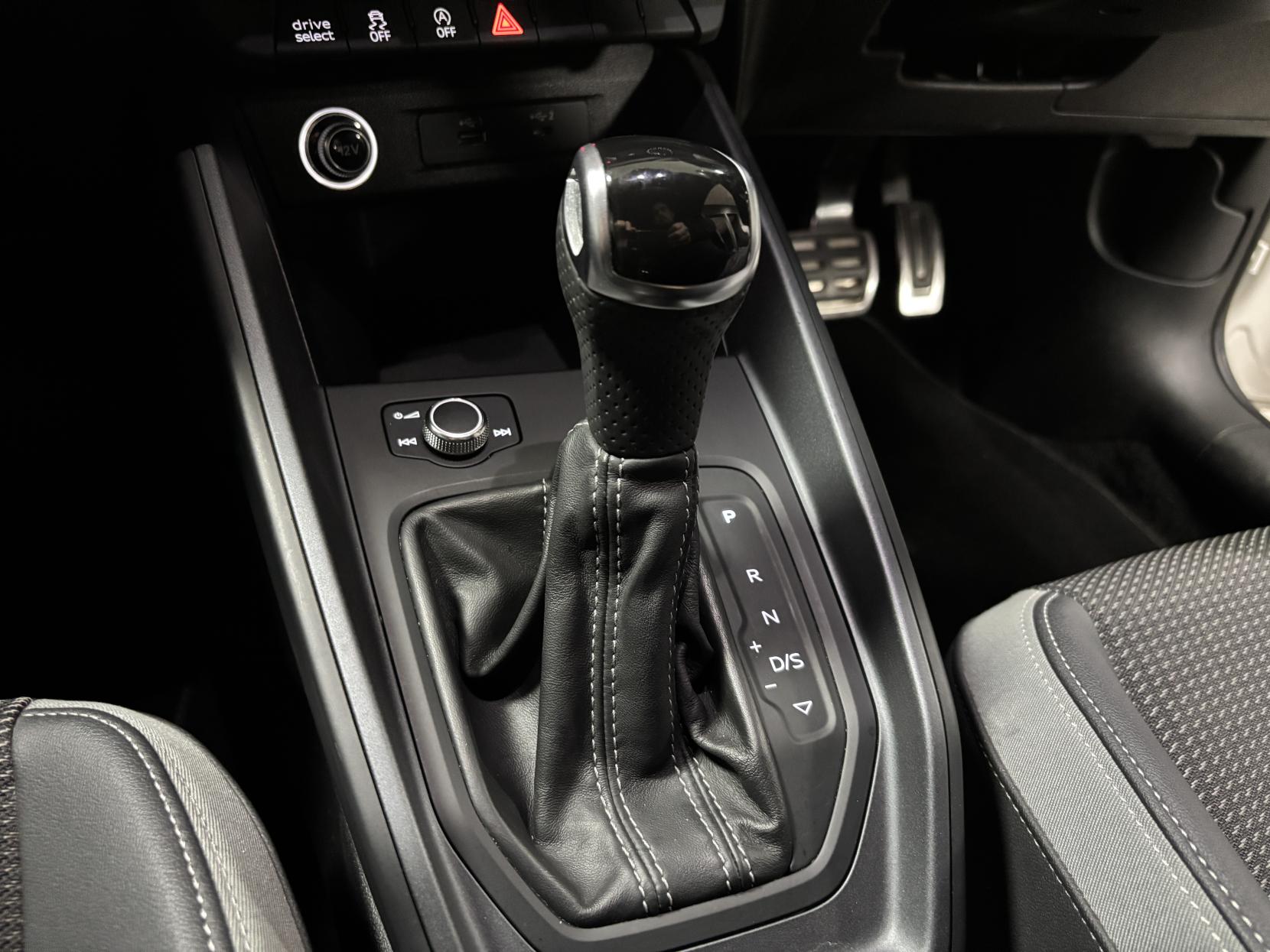 Audi A1 1.5 TFSI 35 S line Sportback 5dr Petrol S Tronic Euro 6 (s/s) (150 ps)