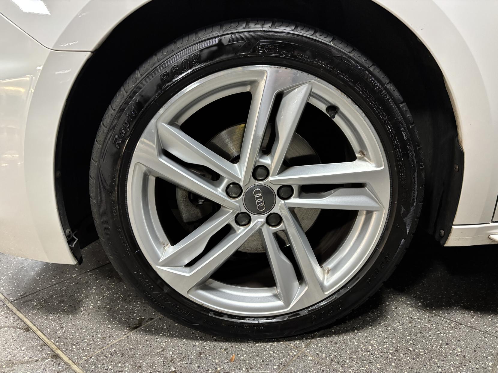 Audi A1 1.5 TFSI 35 S line Sportback 5dr Petrol S Tronic Euro 6 (s/s) (150 ps)