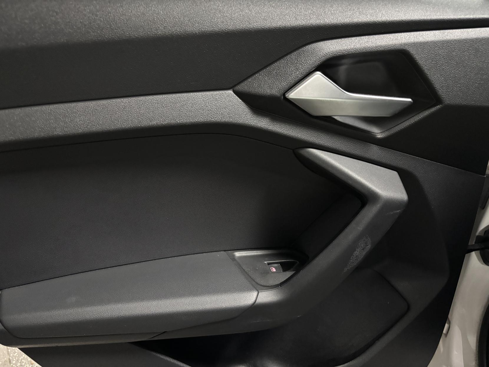 Audi A1 1.5 TFSI 35 S line Sportback 5dr Petrol S Tronic Euro 6 (s/s) (150 ps)