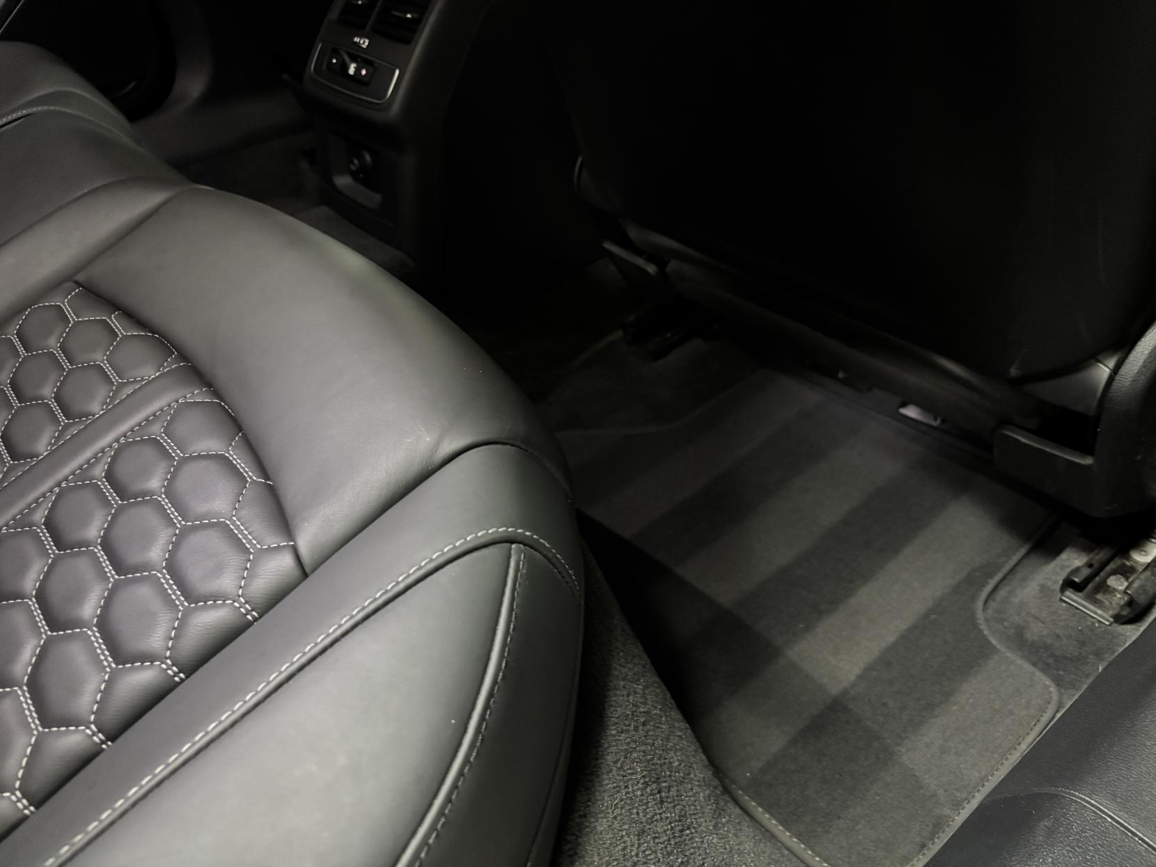 Audi RS4 Avant 2.9 TFSI V6 Estate 5dr Petrol Tiptronic quattro Euro 6 (s/s) (450 ps)