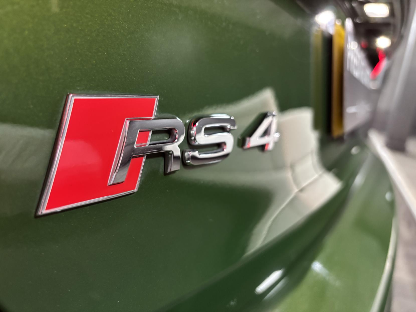 Audi RS4 Avant 2.9 TFSI V6 Estate 5dr Petrol Tiptronic quattro Euro 6 (s/s) (450 ps)