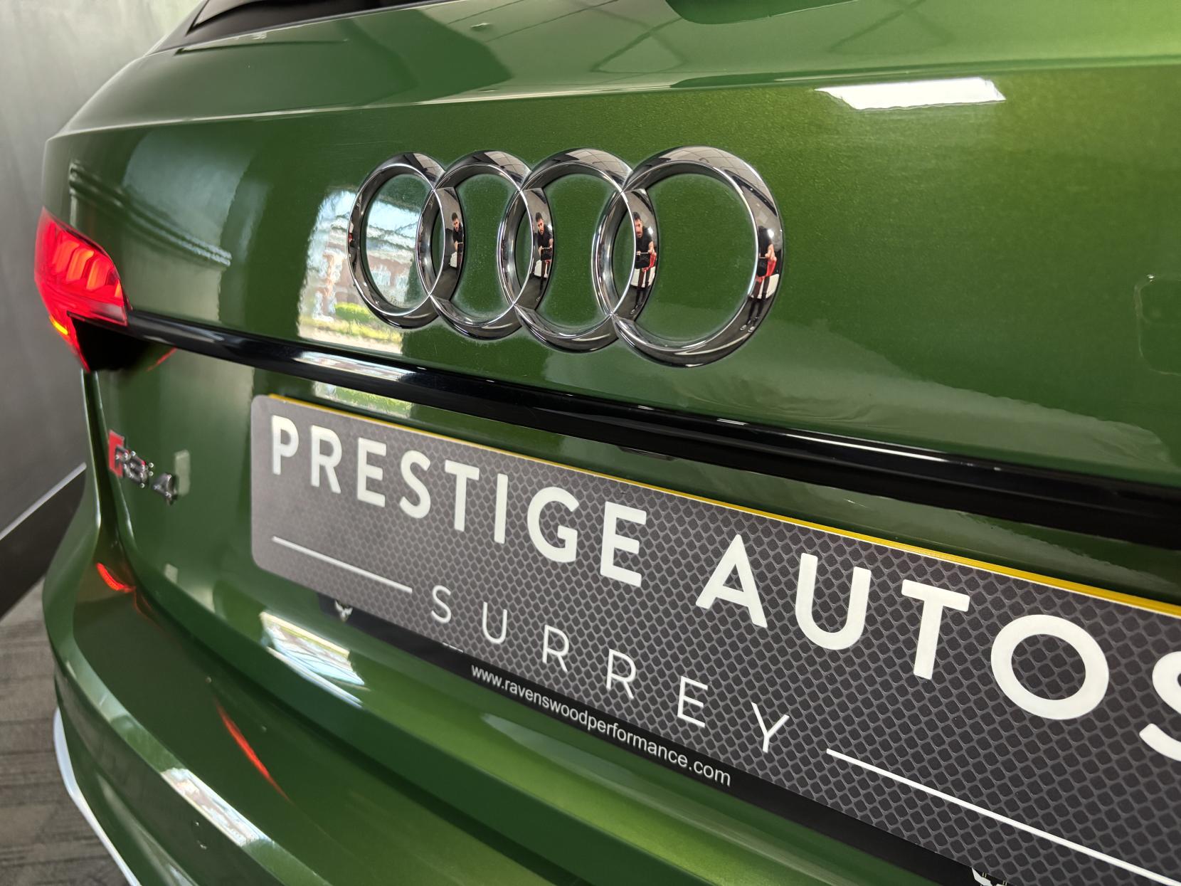 Audi RS4 Avant 2.9 TFSI V6 Estate 5dr Petrol Tiptronic quattro Euro 6 (s/s) (450 ps)