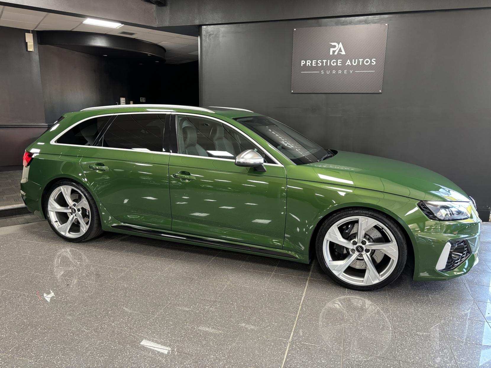 Audi RS4 Avant 2.9 TFSI V6 Estate 5dr Petrol Tiptronic quattro Euro 6 (s/s) (450 ps)
