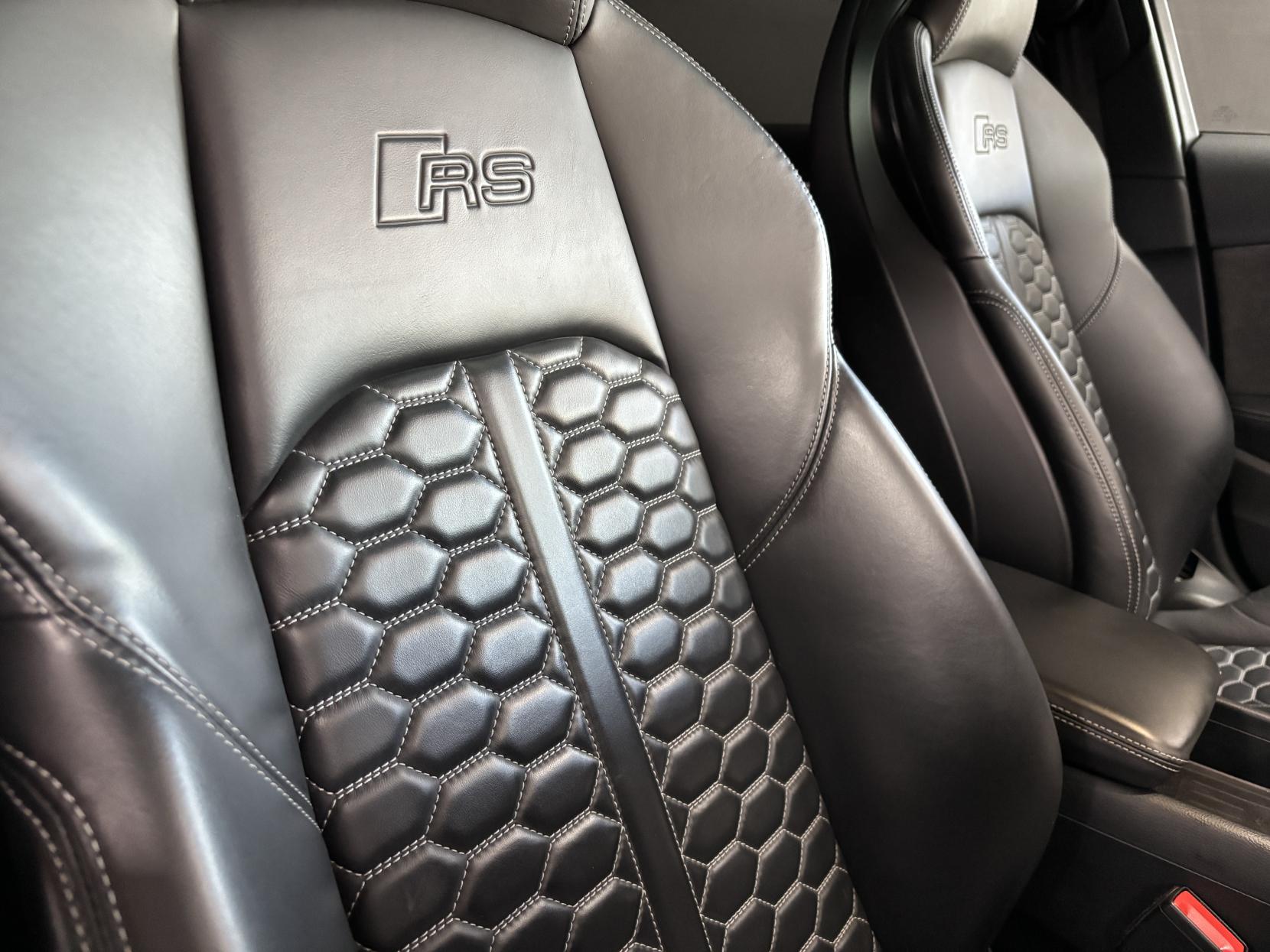 Audi RS4 Avant 2.9 TFSI V6 Estate 5dr Petrol Tiptronic quattro Euro 6 (s/s) (450 ps)