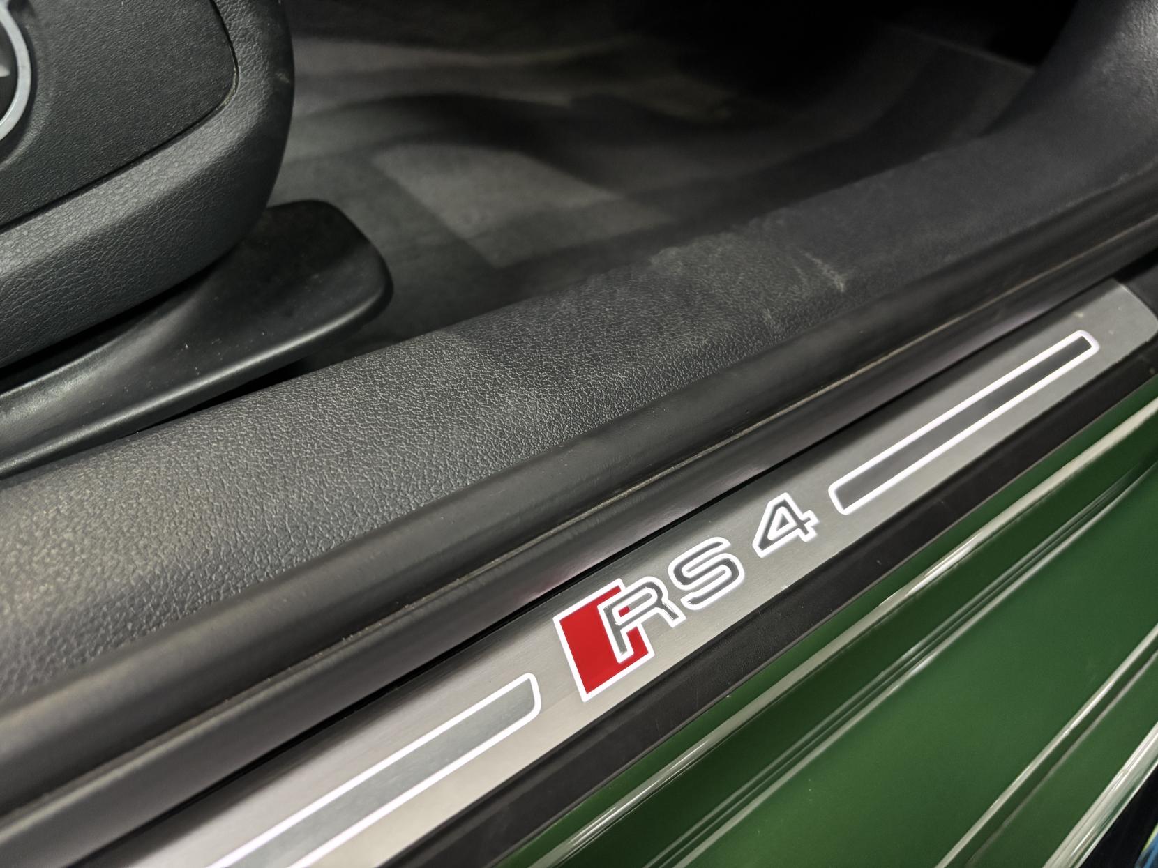 Audi RS4 Avant 2.9 TFSI V6 Estate 5dr Petrol Tiptronic quattro Euro 6 (s/s) (450 ps)