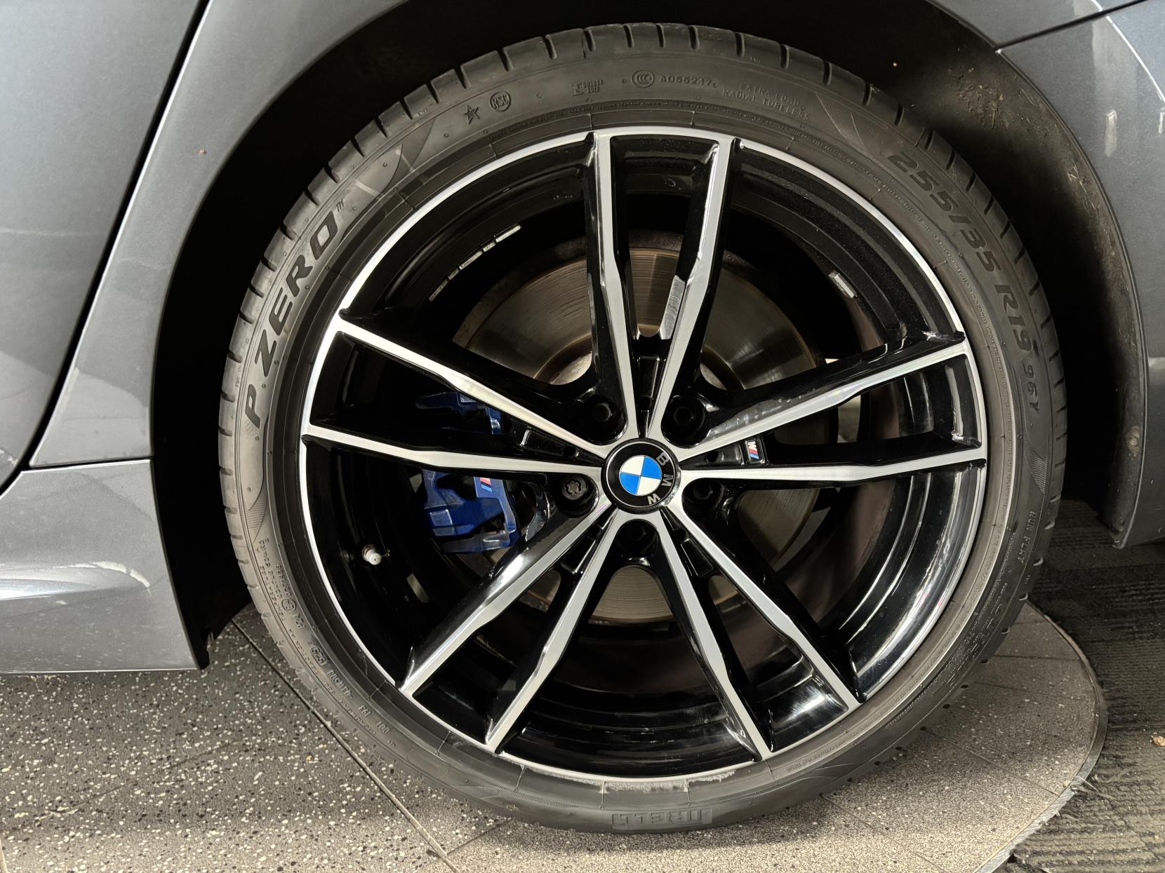 BMW 3 Series 2.0 320i M Sport Saloon 4dr Petrol Auto Euro 6 (s/s) (184 ps)