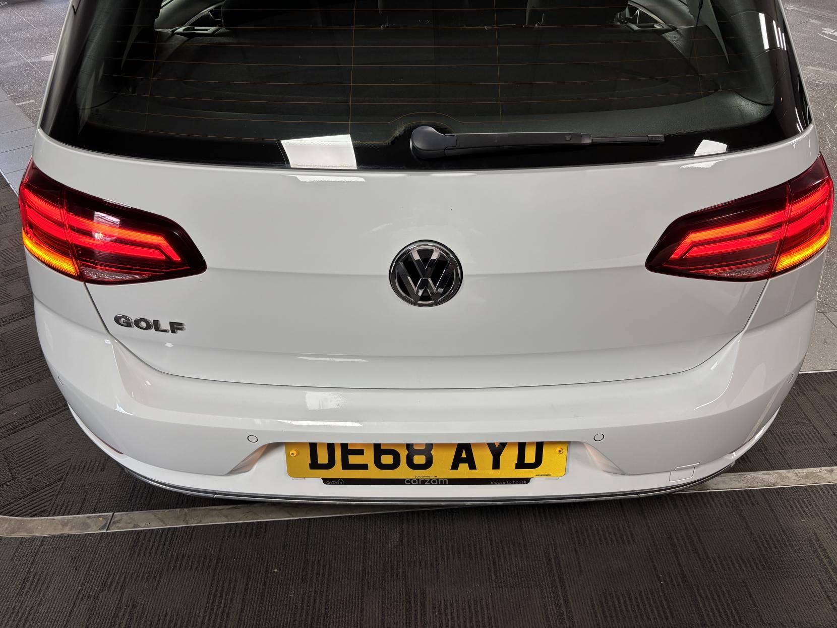 Volkswagen Golf 1.0 TSI SE Hatchback 5dr Petrol Manual Euro 6 (s/s) (115 ps)